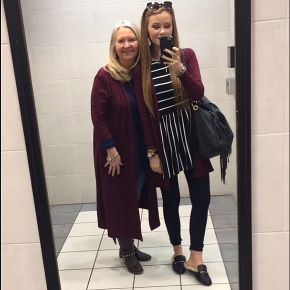 Meet your Posher, Ellie - Picture 3 of 3